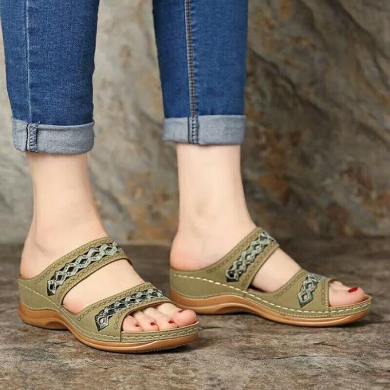 Comelyy Sandals and slippers women's spring new platform platform slippers