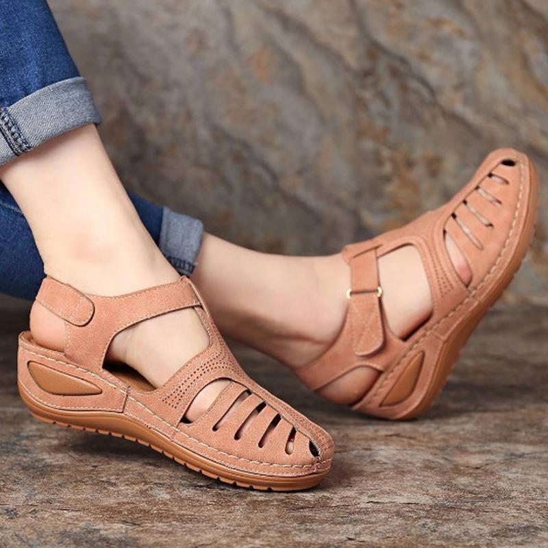 Comelyy - Soft PU Leather Closed Toe Vintage Anti-Slip Sandals