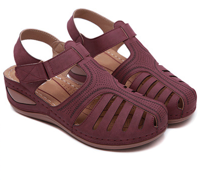 Comelyy - Soft PU Leather Closed Toe Vintage Anti-Slip Sandals