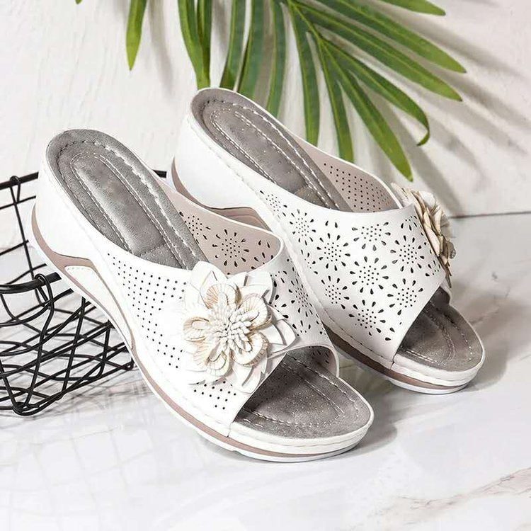 Comelyy Women's shoes summer large size wedge casual flower outer wear slippers female slipper