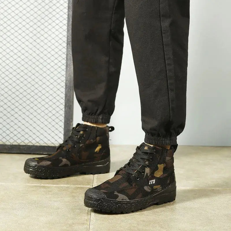 Footnity™ Men’s Anti-Slip Waterproof Work Boots