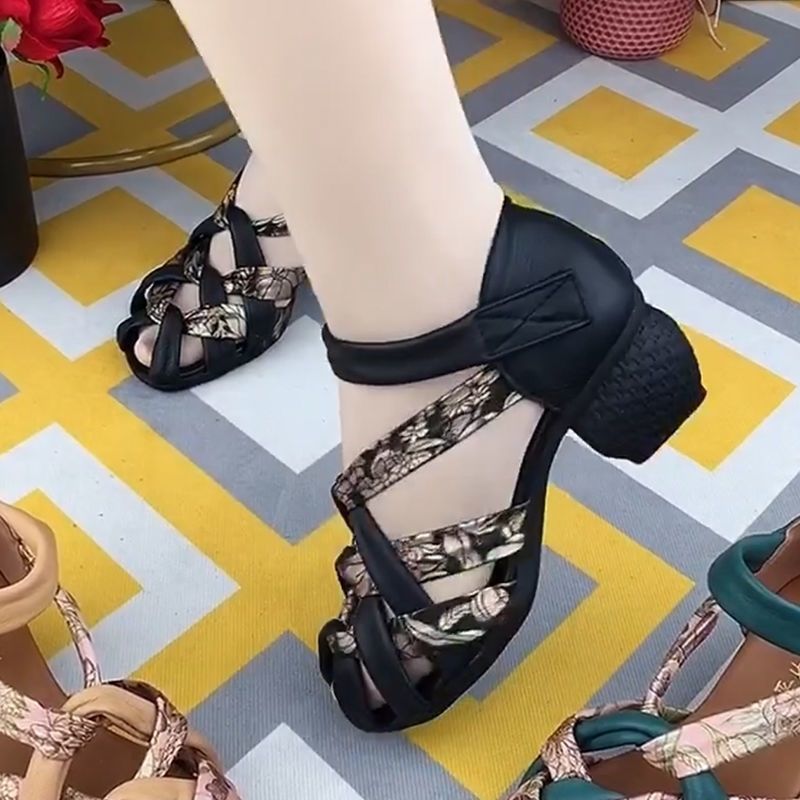 Comelyy Round toe hollow block heel fashionable casual women's shoes
