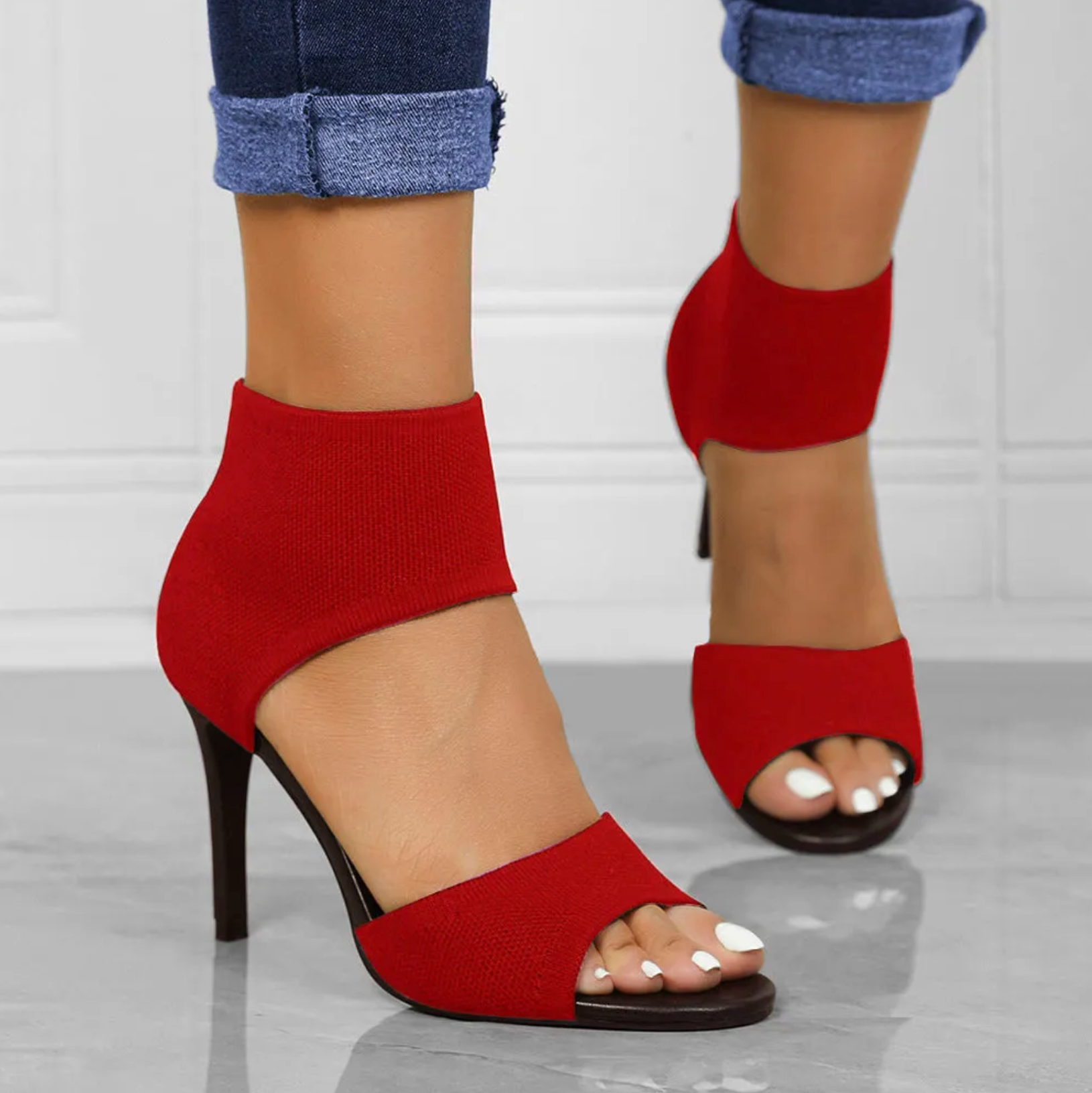 Comelyy new women's shoes comfortable super high-heeled thin black stiletto fish mouth sandals