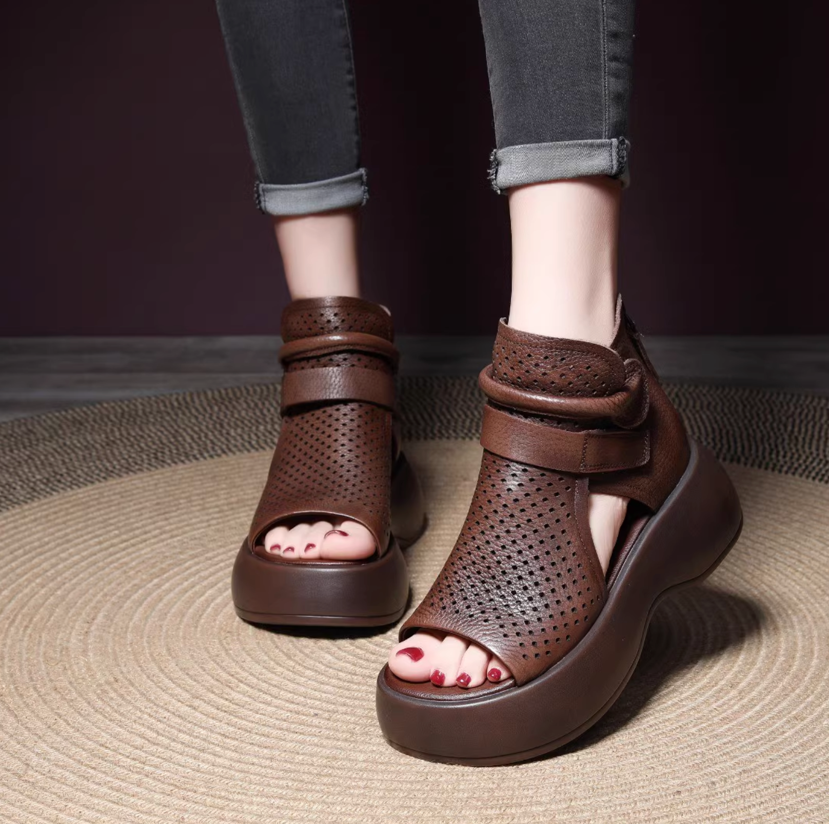 Comelyy Retro Sandals Hollow Breathable Thick Sole Comfortable Women's Shoes