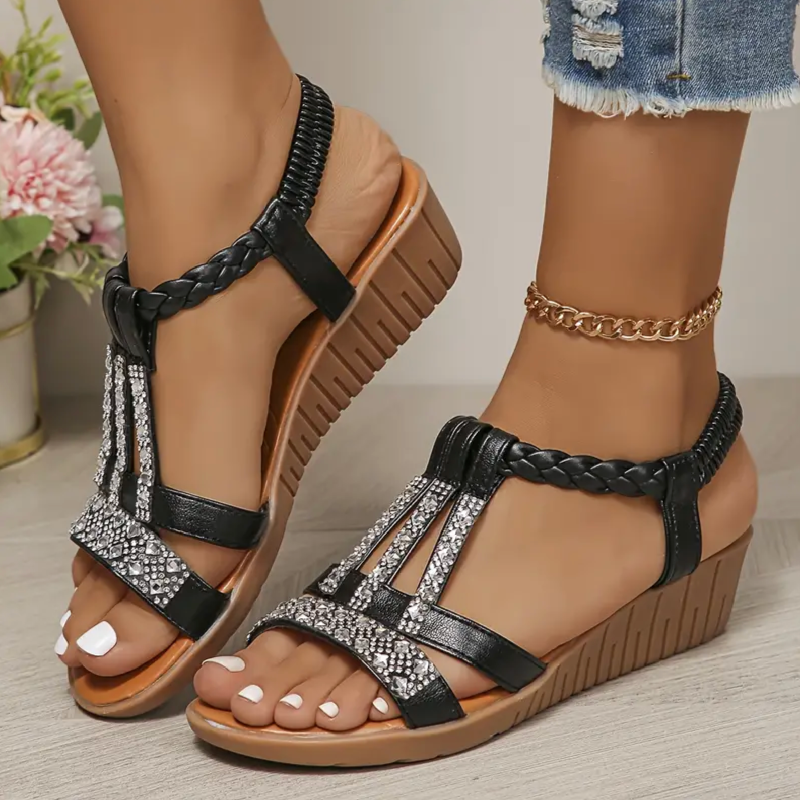 Comelyy Women's flat rhinestone fish mouth sandals