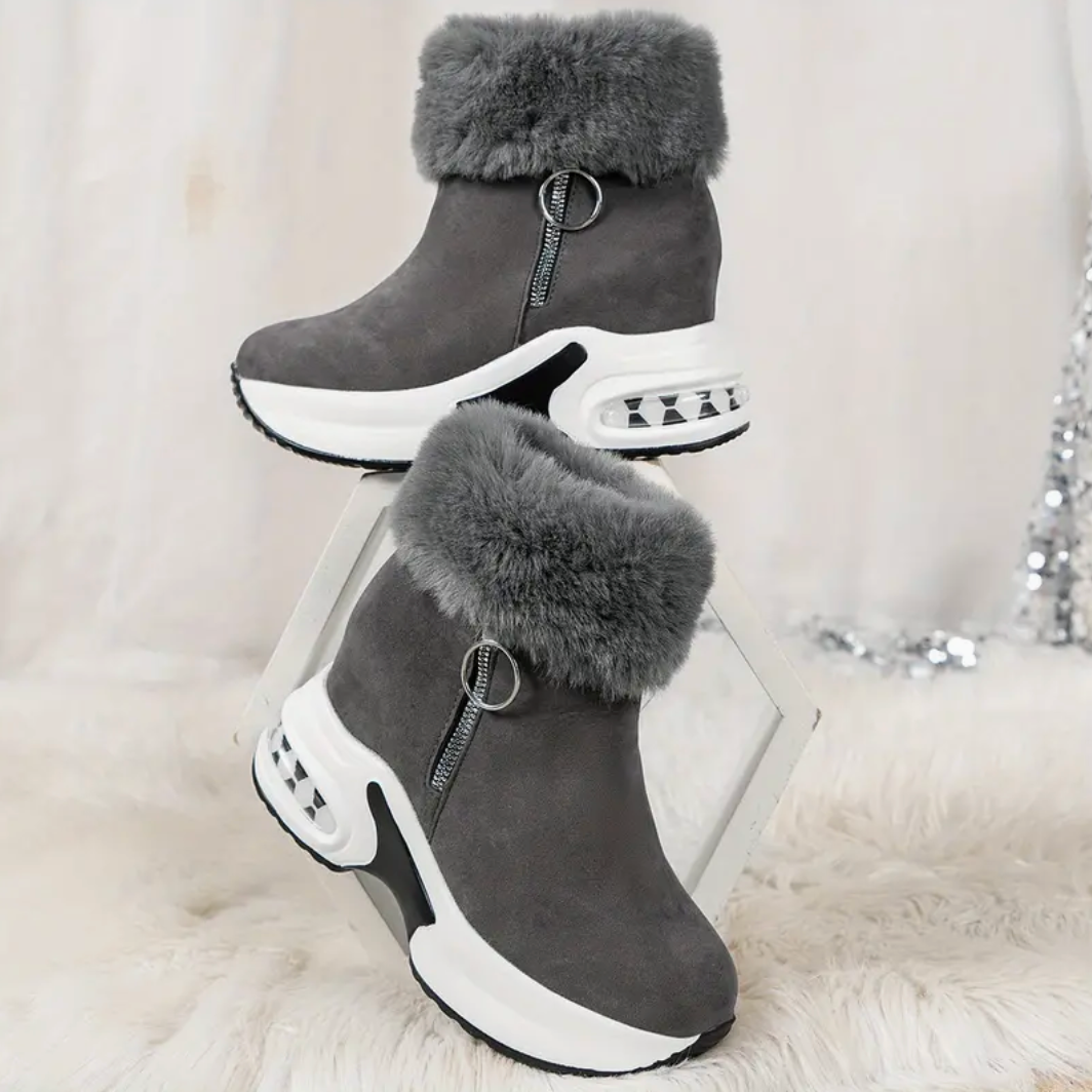 Comelyy Plush Lining and Side Zipper Comfortable and Stylish Boots