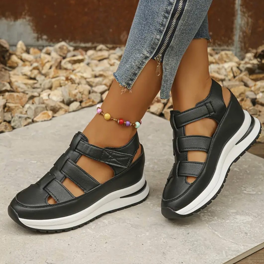 Comelyy Soft Sole Platform Round Toe Comfort Sandals