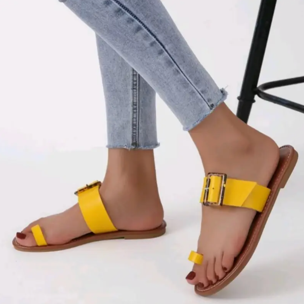 Comelyy Toe-Loop Retro Style Buckle Flat Shoes Sandal